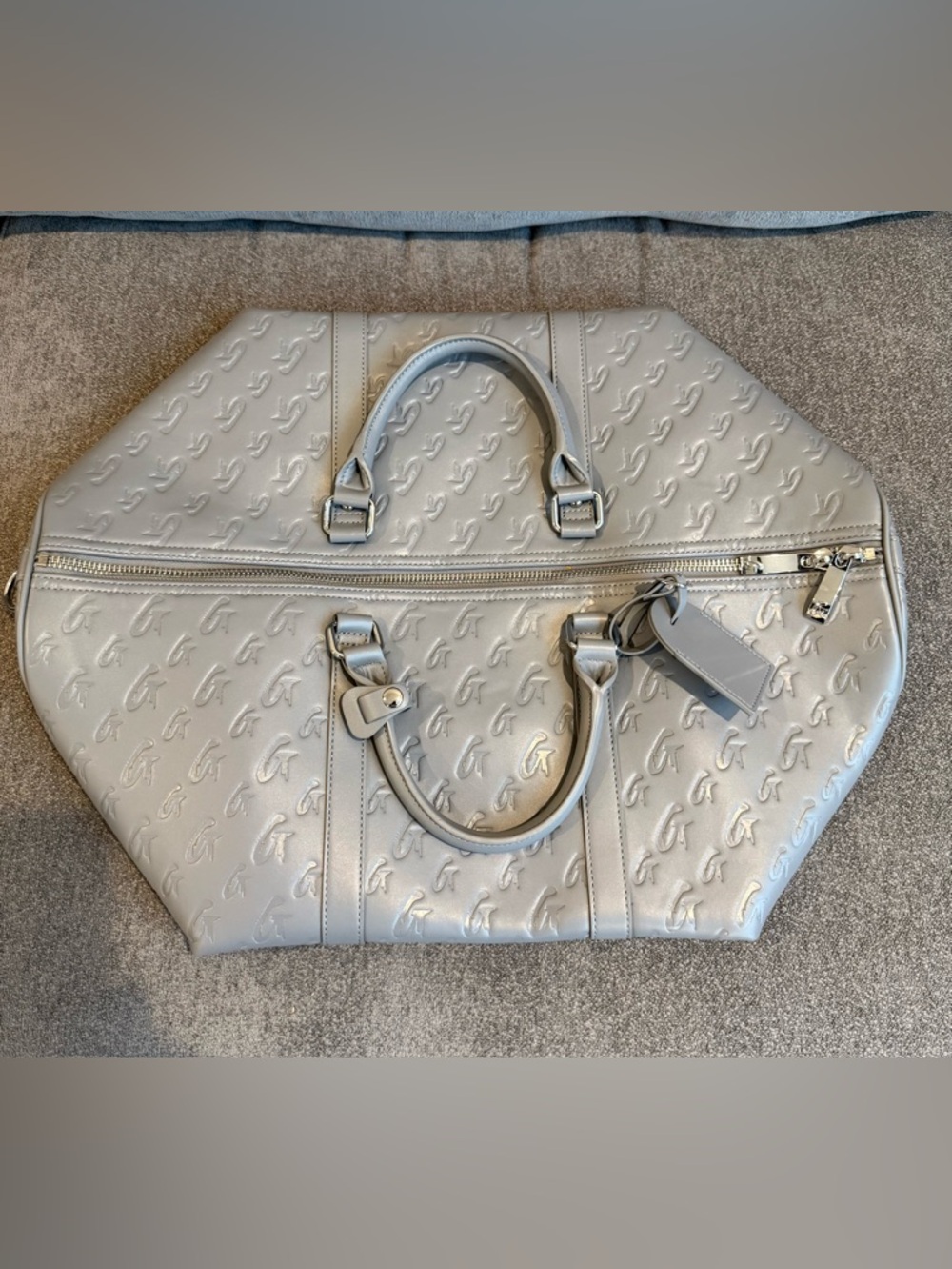 New never used-Glamaholic Lifestyle Duffle Bag-Gray - Picture 4 of 7
